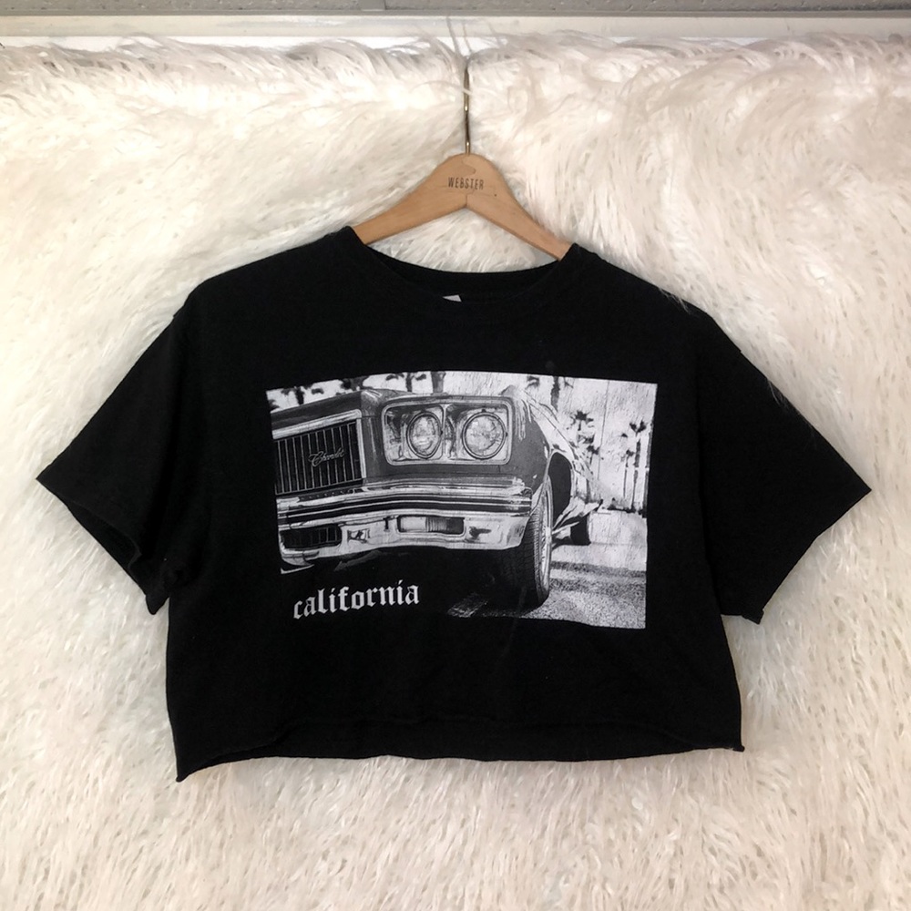 “california” crop top